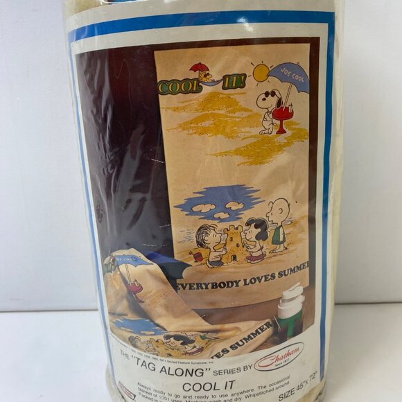 Chatham Peanuts Tag Along Everybody Loves Summer Beach Blanket 45"x72" - Picture 5 of 6